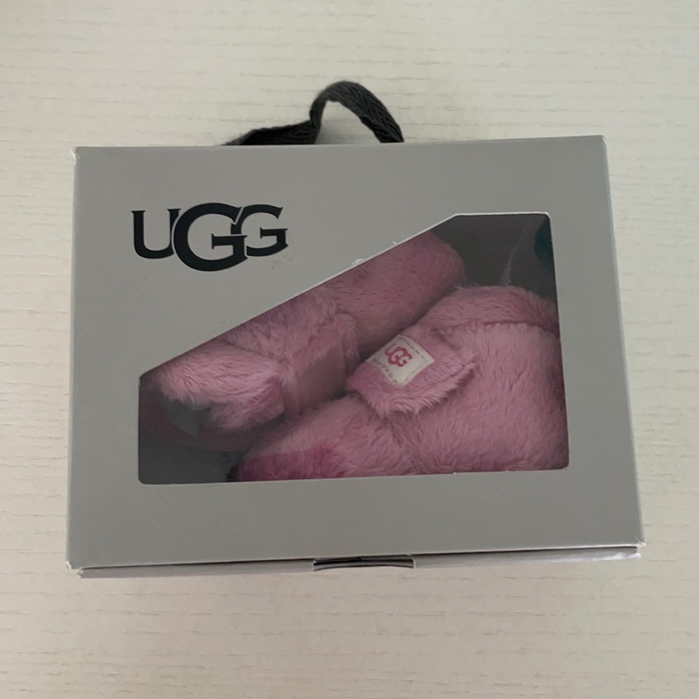 Baby Uggs - Bizbee size 0/1